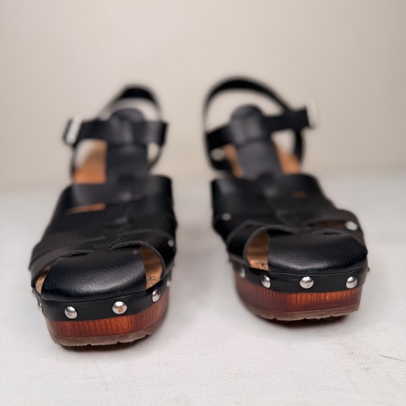 Korks black strappy high heel sandal with stud detail - Picture 9 of 11